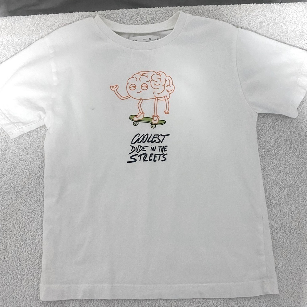 Zara Boy's Graphic “Coolest Dude In The Streets”Size 6 White T-Shirt EUC